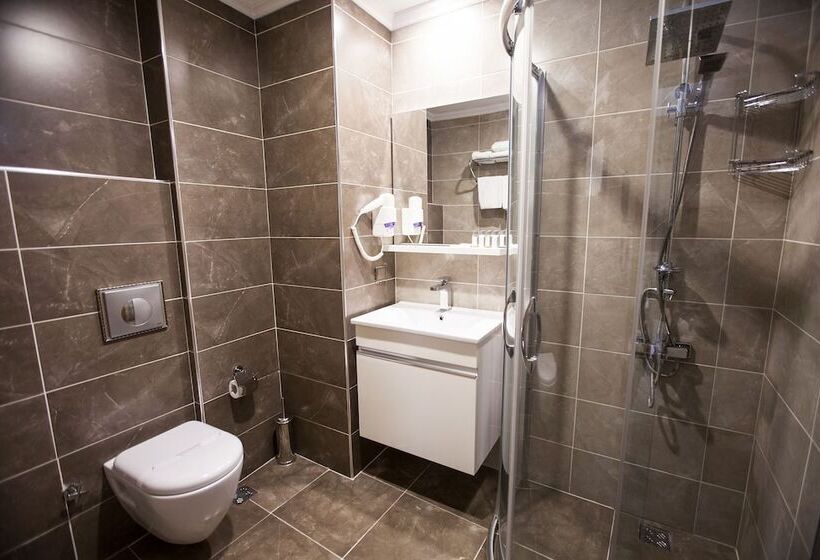 Standard Room, The Rise Aron Business Hotel Merter