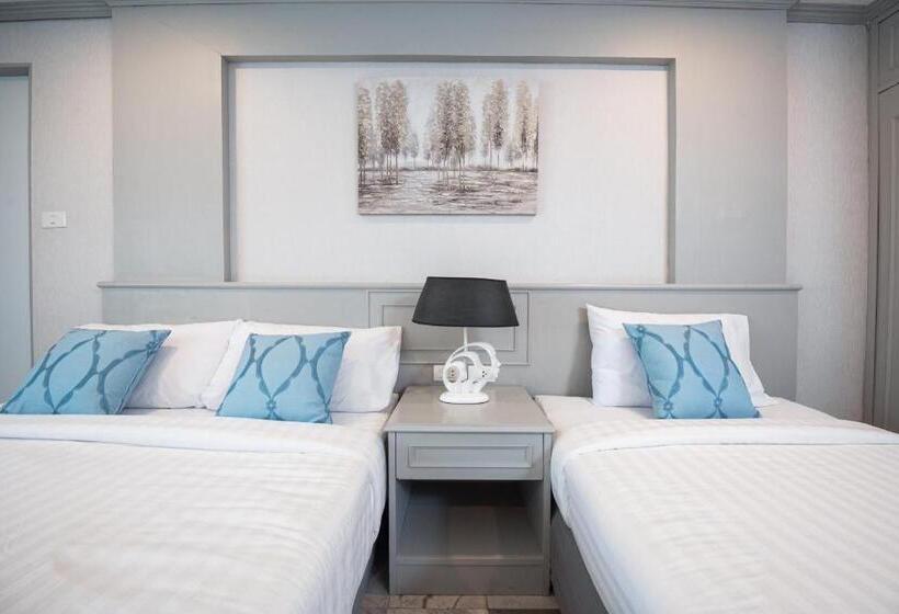 Семейный Номер, Chaipat