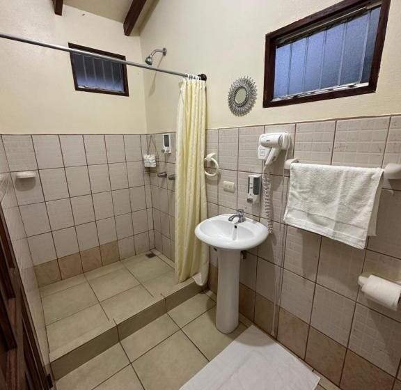 经济房, Loma Real Hot Springs Bed & Breakfast