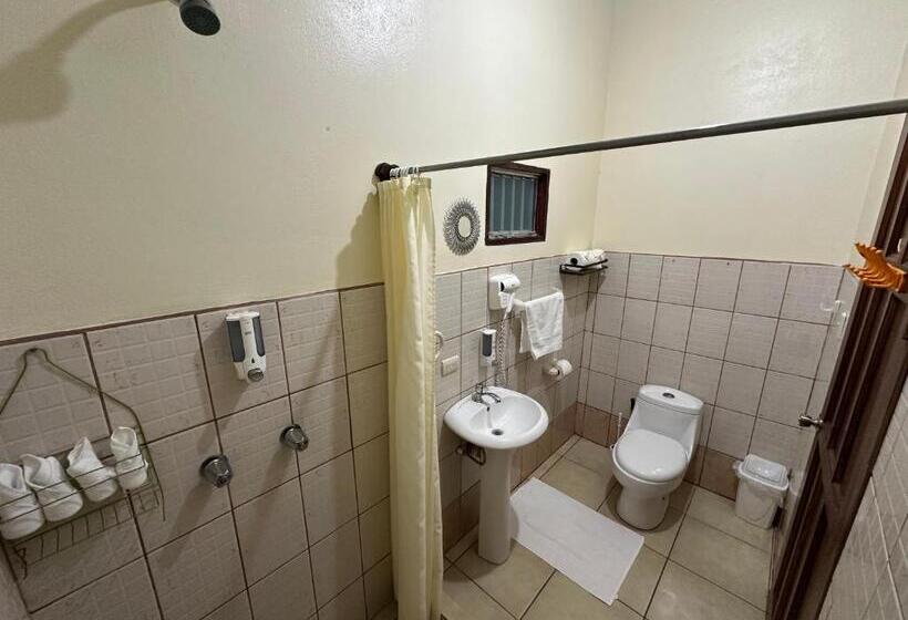 经济房, Loma Real Hot Springs Bed & Breakfast