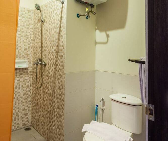 Quarto Superior, Mahatma Residence