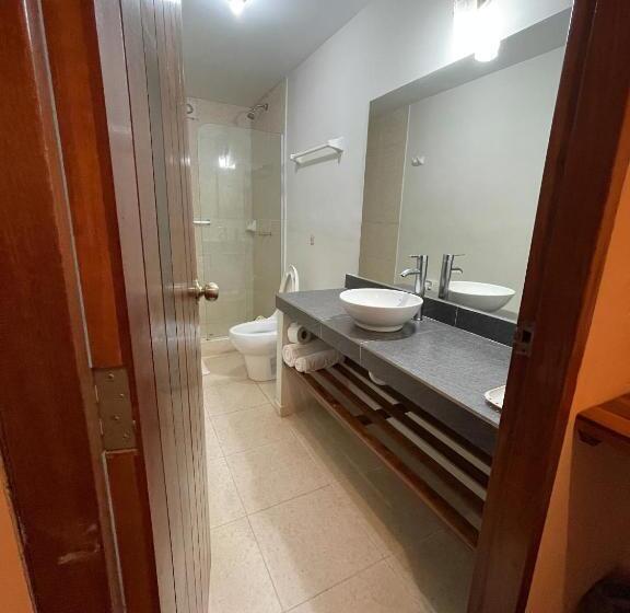 标准三人间, Manish Hotel Ecólogico