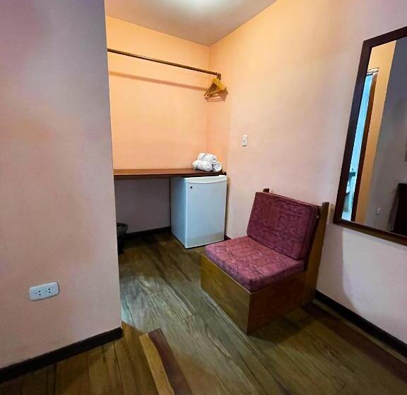 标准三人间, Manish Hotel Ecólogico