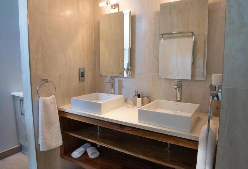 חדר אקזקיוטיב, Menlyn Boutique