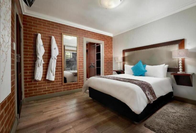 דירת חדר, Menlyn Boutique