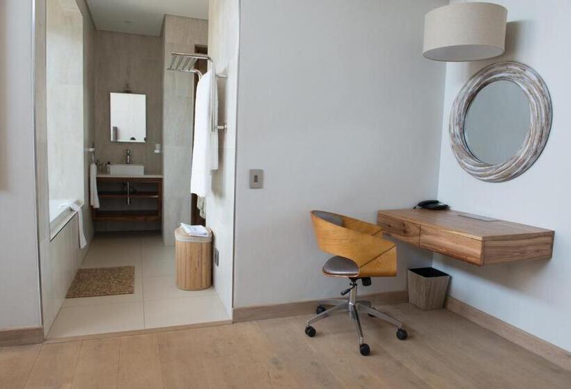 חדר אקזקיוטיב, Menlyn Boutique