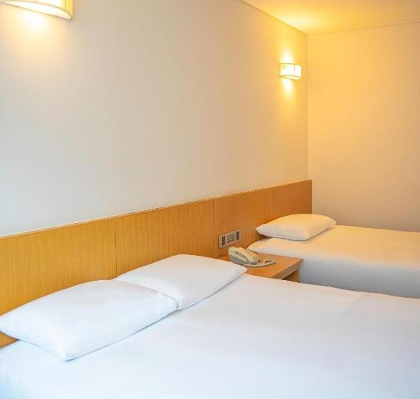 Номер Deluxe Вид на Море, Mstay