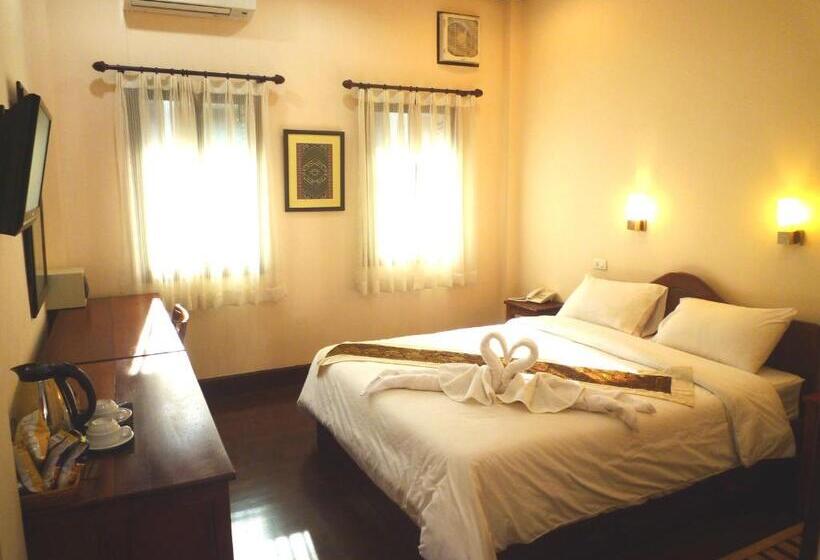 اتاق استاندارد, Pakhongthong Villa