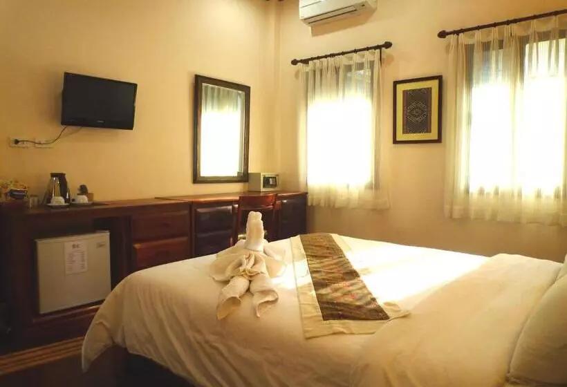 スタンダードルーム, Pakhongthong Villa