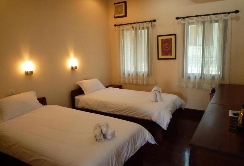 اتاق استاندارد, Pakhongthong Villa