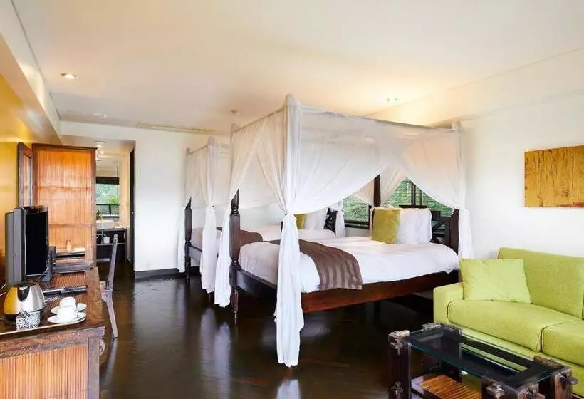 اتاق سوپریور با بالکن, Relax Resort