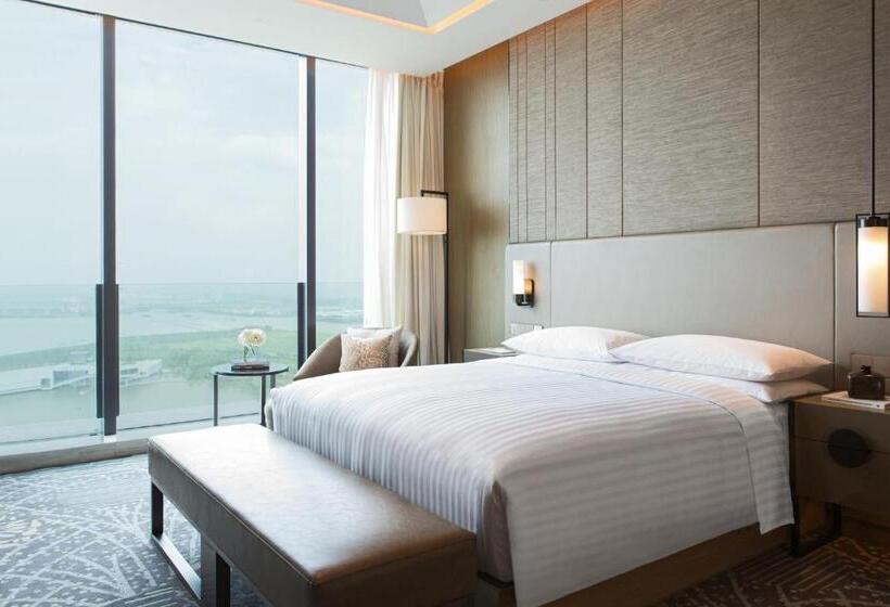 Номер Executive, Renaissance Suzhou Wujiang