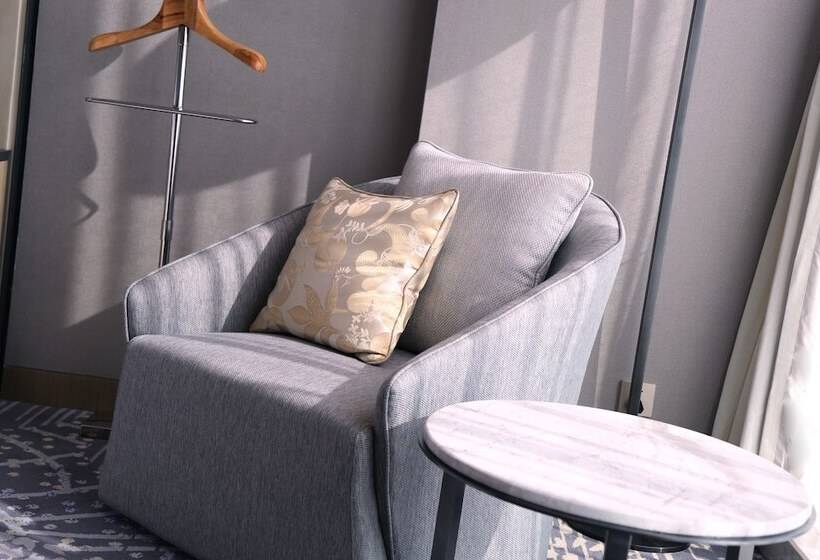 Номер Executive, Renaissance Suzhou Wujiang