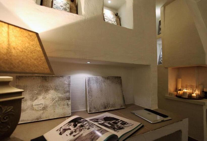 バルコニー付きデラックスルーム, Le Nicchie Guest House