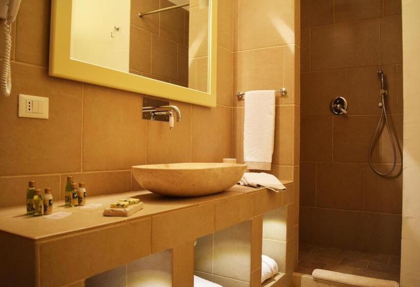 バルコニー付きデラックスルーム, Le Nicchie Guest House