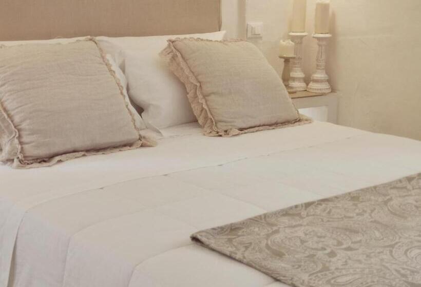 Номер Deluxe с Балконом, Le Nicchie Guest House