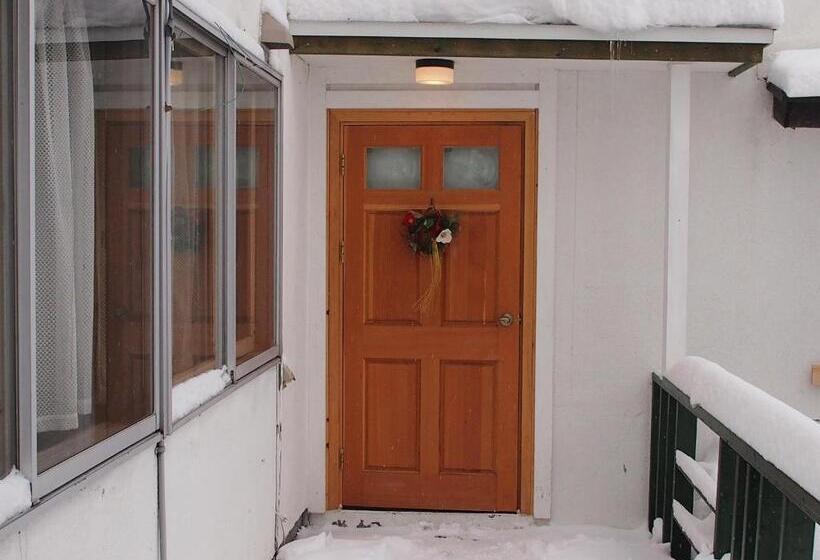 חדר משפחתי, Otaru Tenguyama