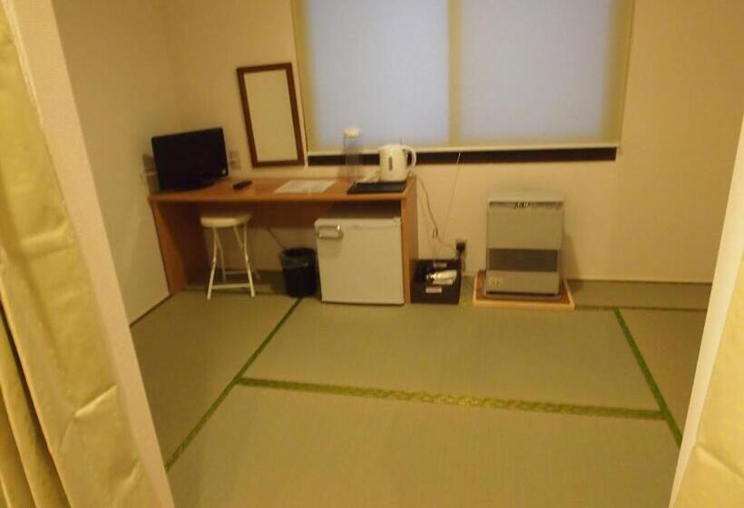 חדר משפחתי, Otaru Tenguyama