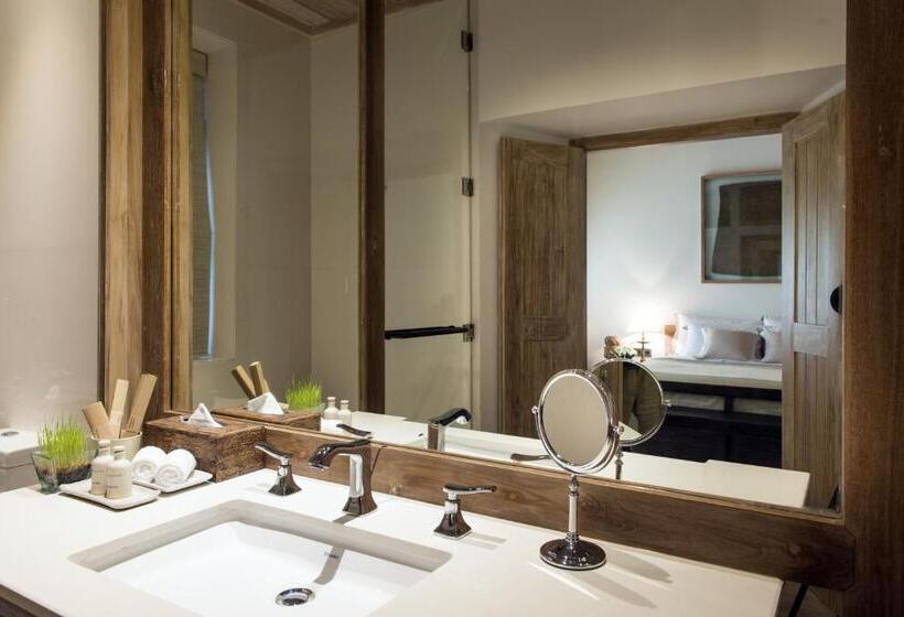 Standard Room, Stone House, Kandy