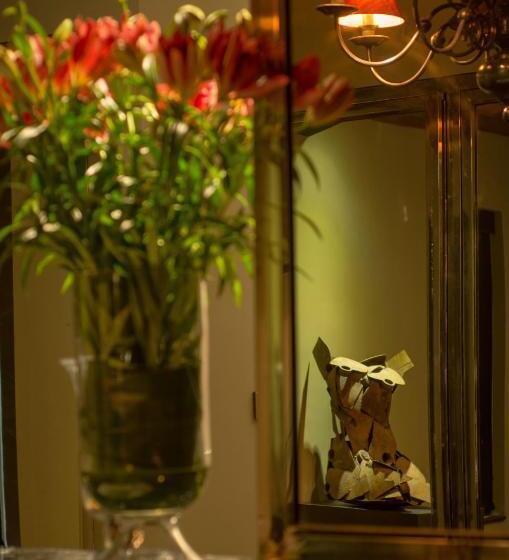 Executive Suite, Stone House, Kandy