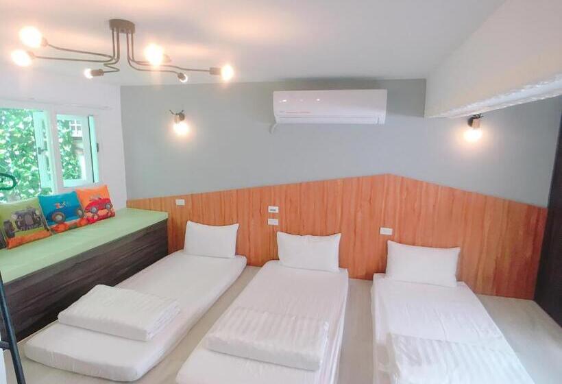 ویلای سوپریور 1 خوابه, 墾丁恆春 海角42號一館泳池villa包棟