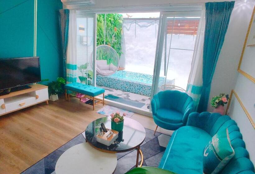 اتاق استاندارد با چشمانداز استخر, 墾丁恆春 海角42號一館泳池villa包棟