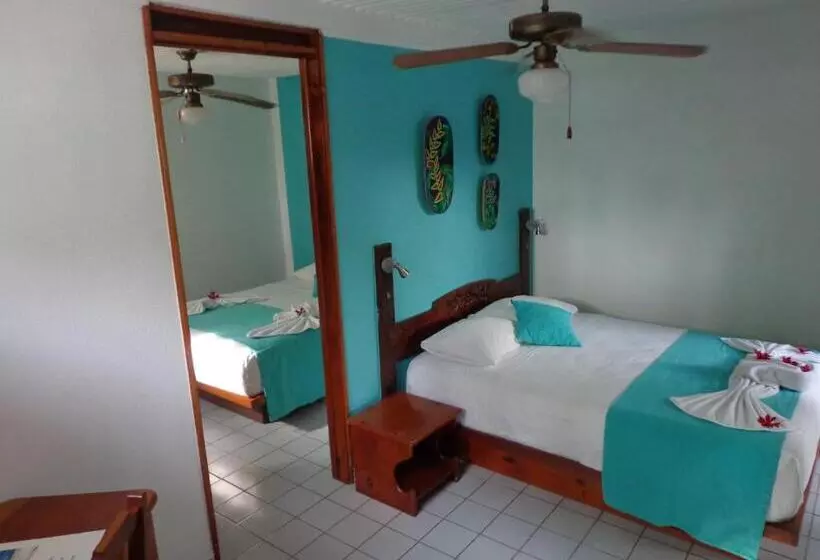 ファミリールーム, Casa Del Mar
