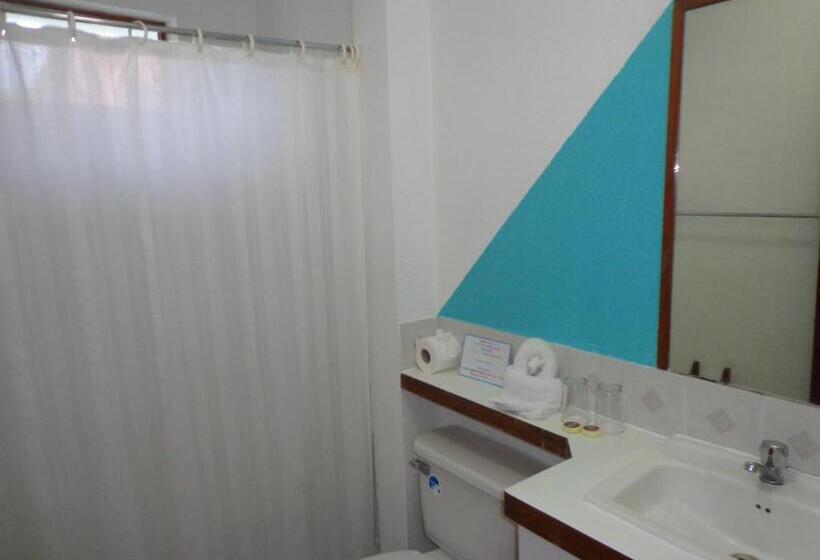 غرفة قياسية رباعية, Casa Del Mar