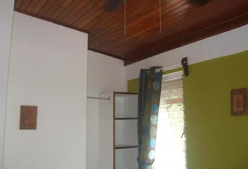 バス共有のスタンダードルーム, Casa Del Mar