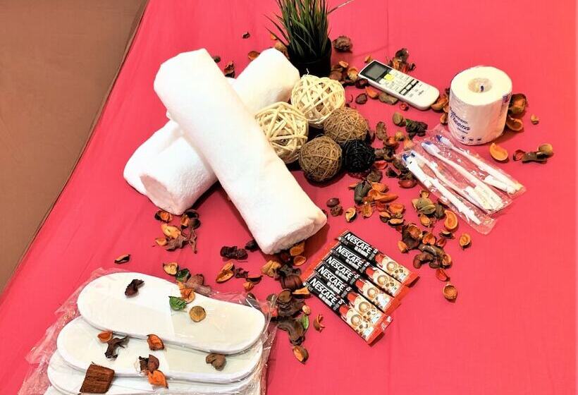 اتاق لوکس, Cebu Inn