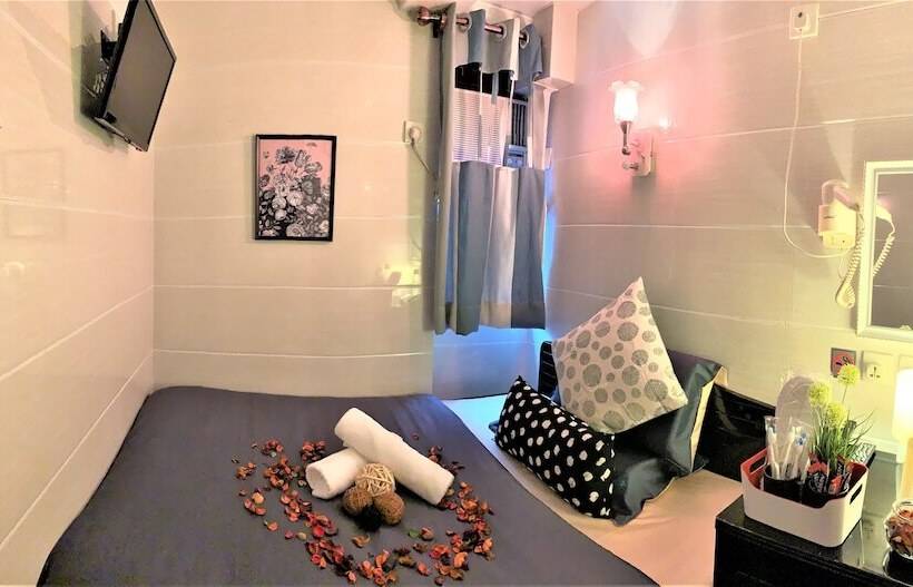 اتاق لوکس, Cebu Inn