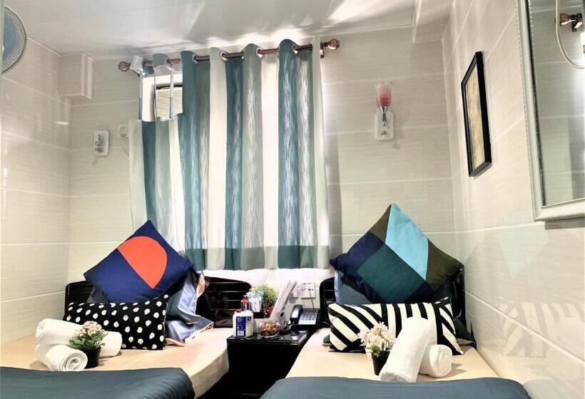 اتاق لوکس سه تخته, Cebu Inn