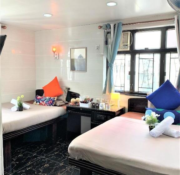 اتاق لوکس خانوادگی, Cebu Inn