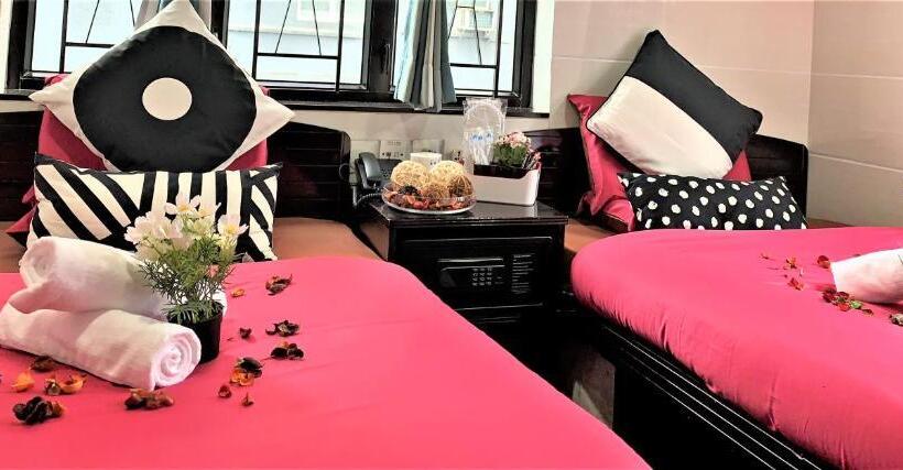 سوییت خانوادگی, Cebu Inn