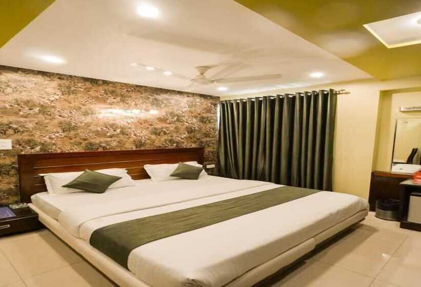 Chambre Standard, Central Residency