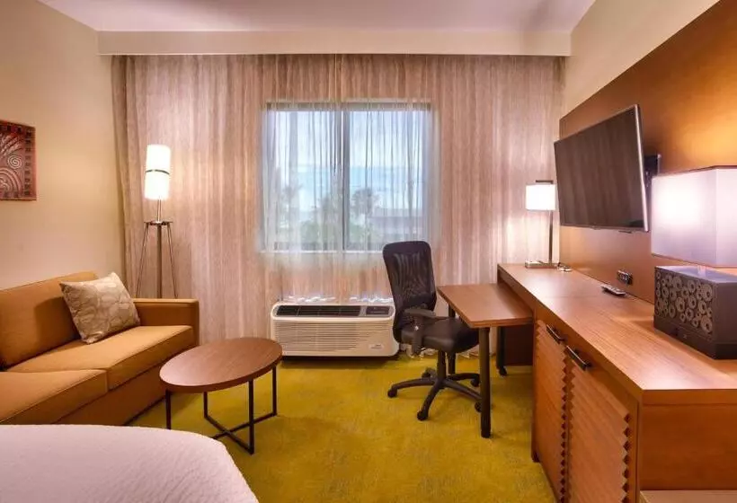 キングサイズベッドのスタンダードルーム, Courtyard By Marriott Oahu North Shore