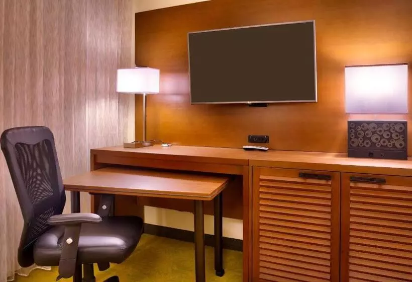 キングサイズベッドのスタンダードルーム, Courtyard By Marriott Oahu North Shore