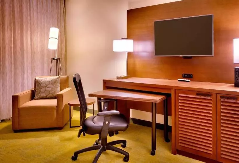キングサイズベッドのスタンダードルーム, Courtyard By Marriott Oahu North Shore