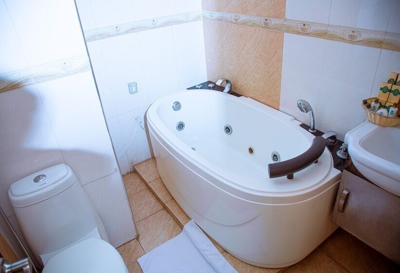 اتاق لوکس, Greenlight