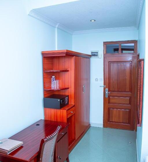 اتاق استاندارد, Greenlight