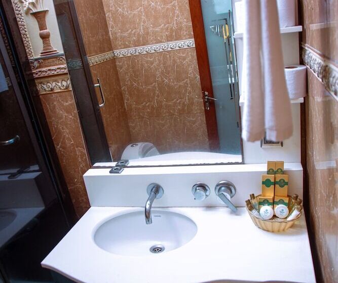 سوییت, Greenlight