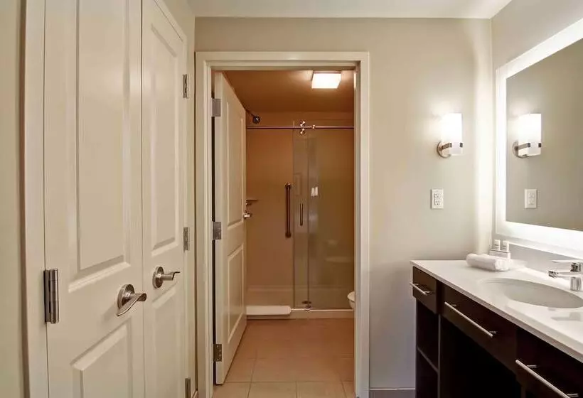 Standard-studio King-vuode, Homewood Suites By Hilton Seattleissaquah