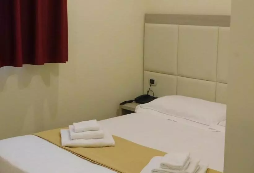 Chambre Triple Economy, La Conchiglia D  Oro Hotel & Spa