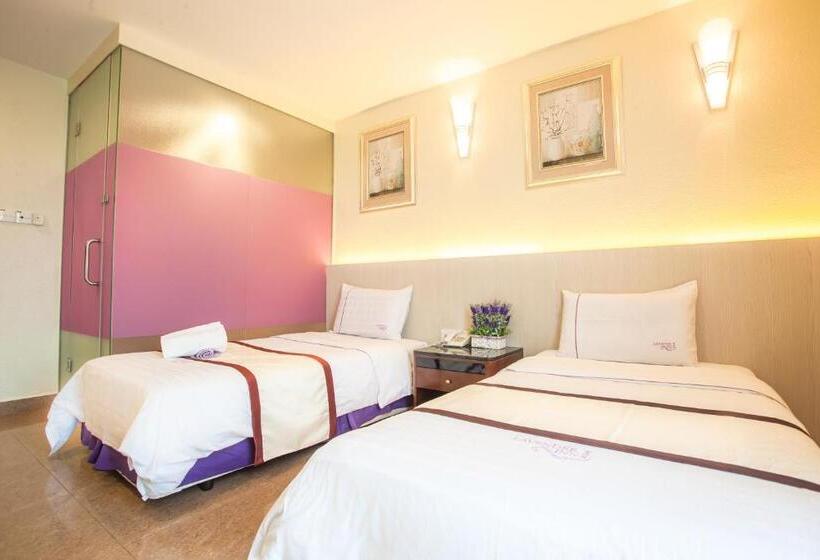 חדר דלוקס, Lavender Inn Nusa Bestari