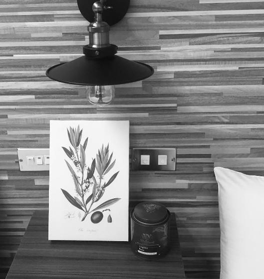 اتاق کلاسیک چهارنفره, Ra Guesthouse