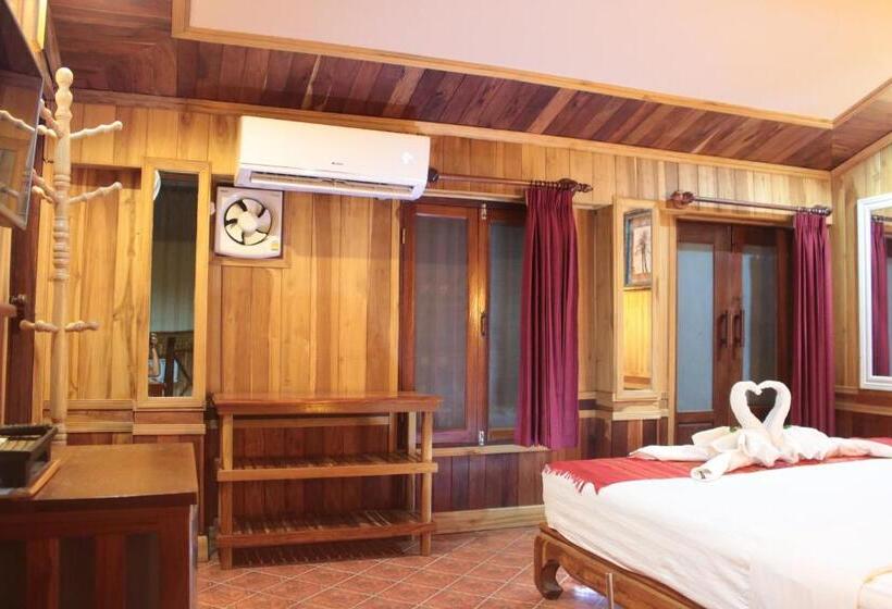 חדר דלוקס, Apple Guesthouse