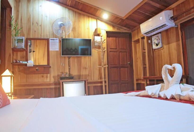 חדר דלוקס, Apple Guesthouse