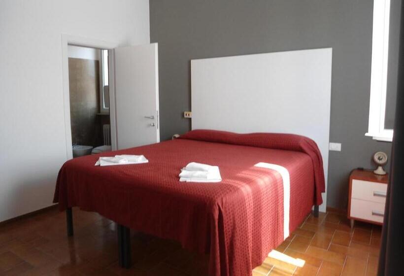 Номер Стандарт, Piccola Firenze