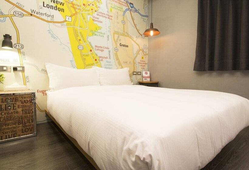 اتاق استاندارد, Ra Guesthouse