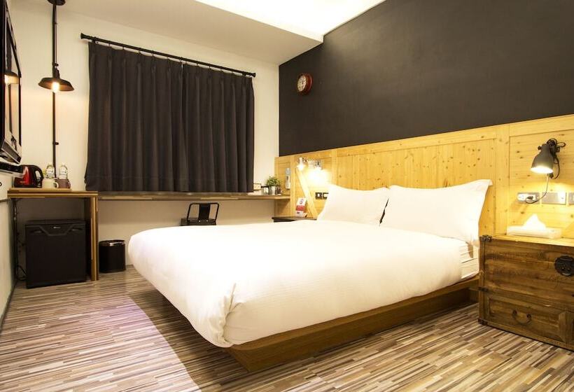 اتاق استاندارد, Ra Guesthouse